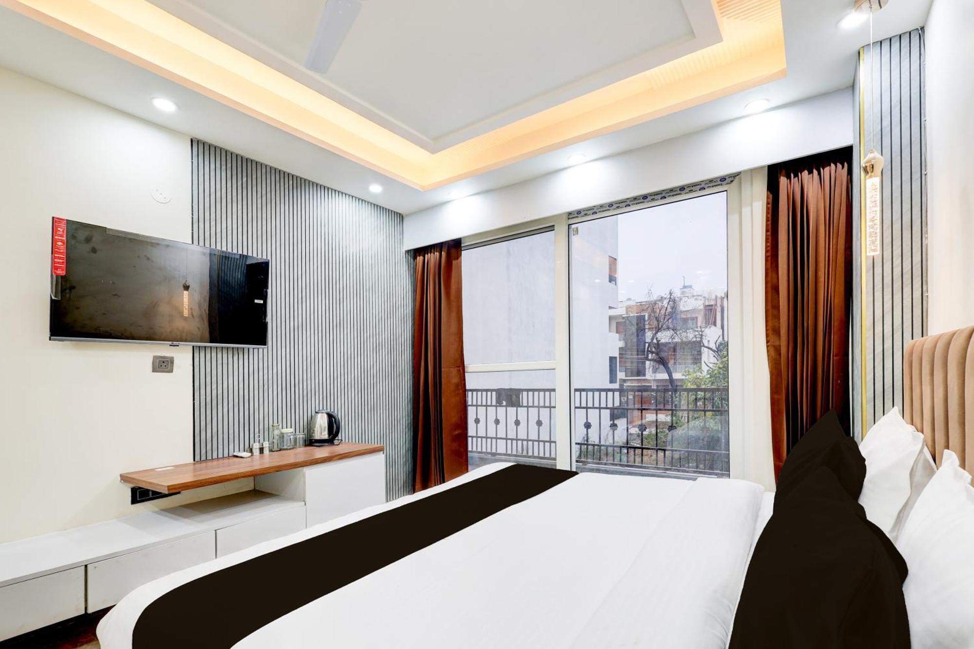 Super Hotel O Sector 43 Gurgáon Kültér fotó